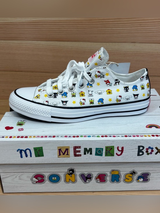 Converse Shoes - Converse HELLO KITTY And Friends Chuck Taylor White Low Sneakers Women’s Sz 7